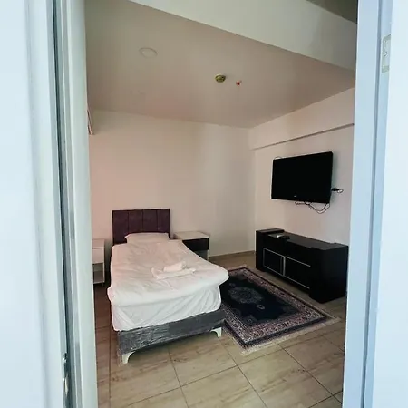Palvan Apartment Hotel *